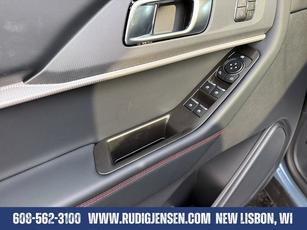 New 2026 Ford Explorer ST-Line w/ ST-Line Street Pack AWD/4WD image 13
