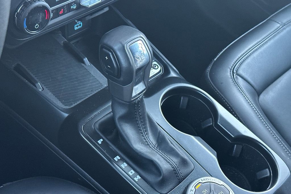 Used 2025 Ford Bronco Outer Banks image 23