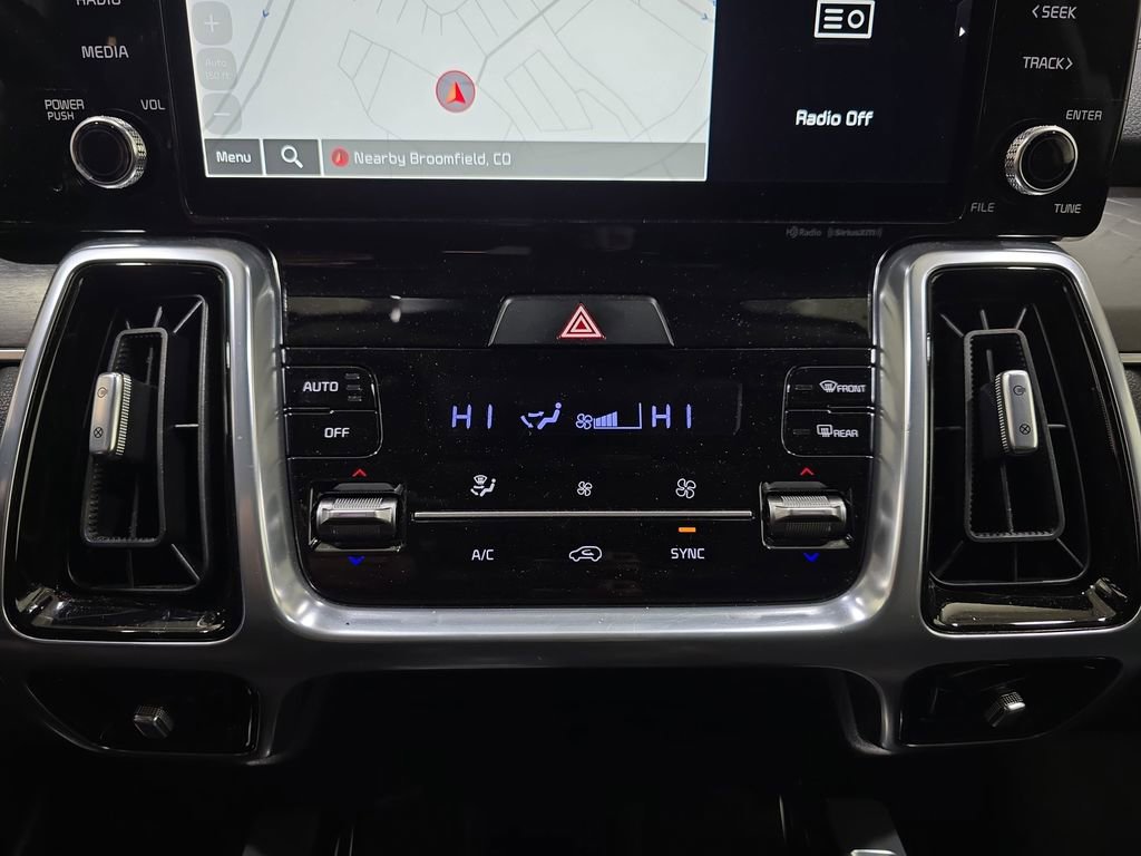 Used 2023 Kia Sorento SX image 27