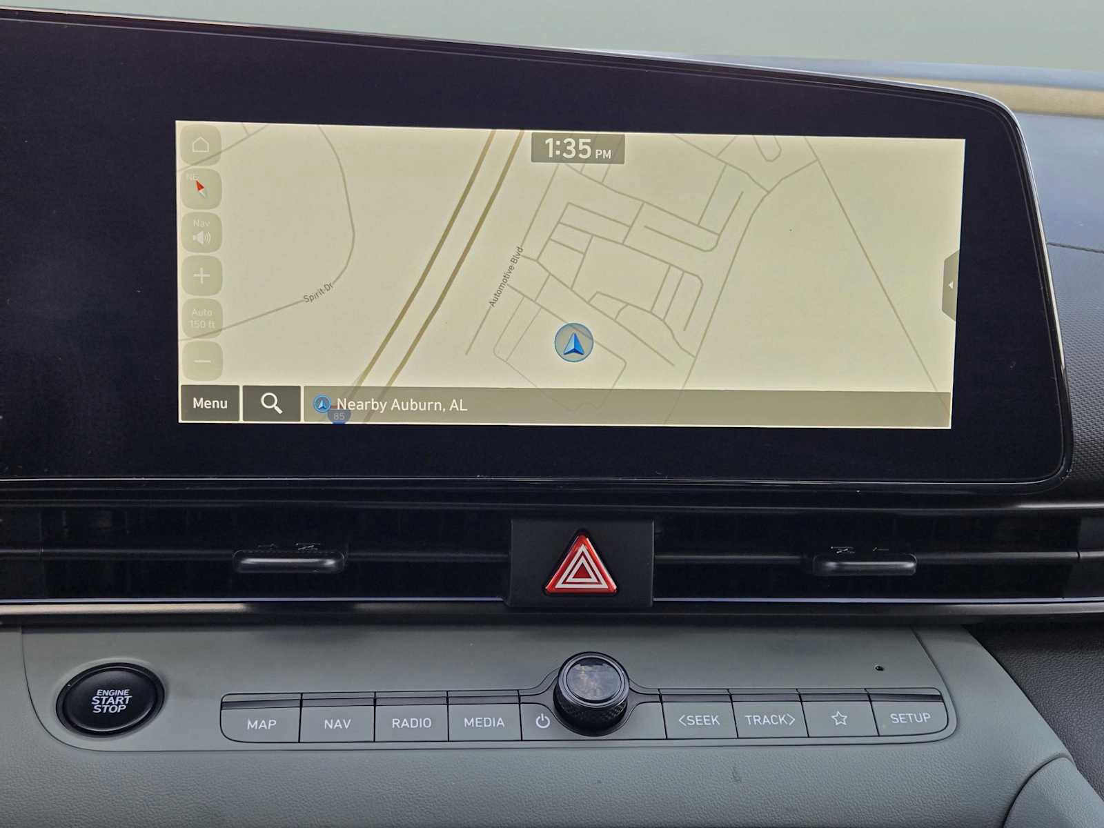 Used 2025 Hyundai Elantra Limited image 25