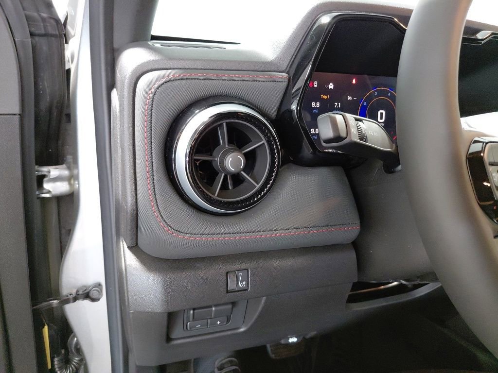 New 2026 Chevrolet Colorado Z71 w/ Z71 Convenience Package 2 AWD/4WD image 32