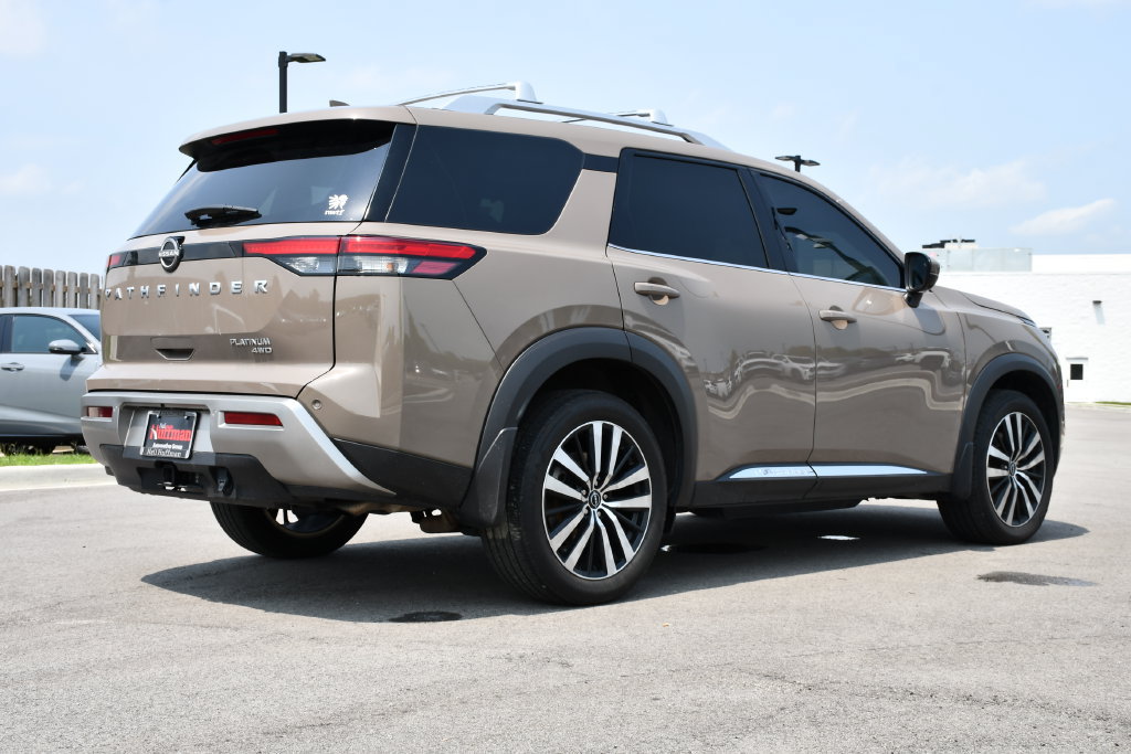Used 2024 Nissan Pathfinder Platinum w/ Cargo Package AWD/4WD image 7