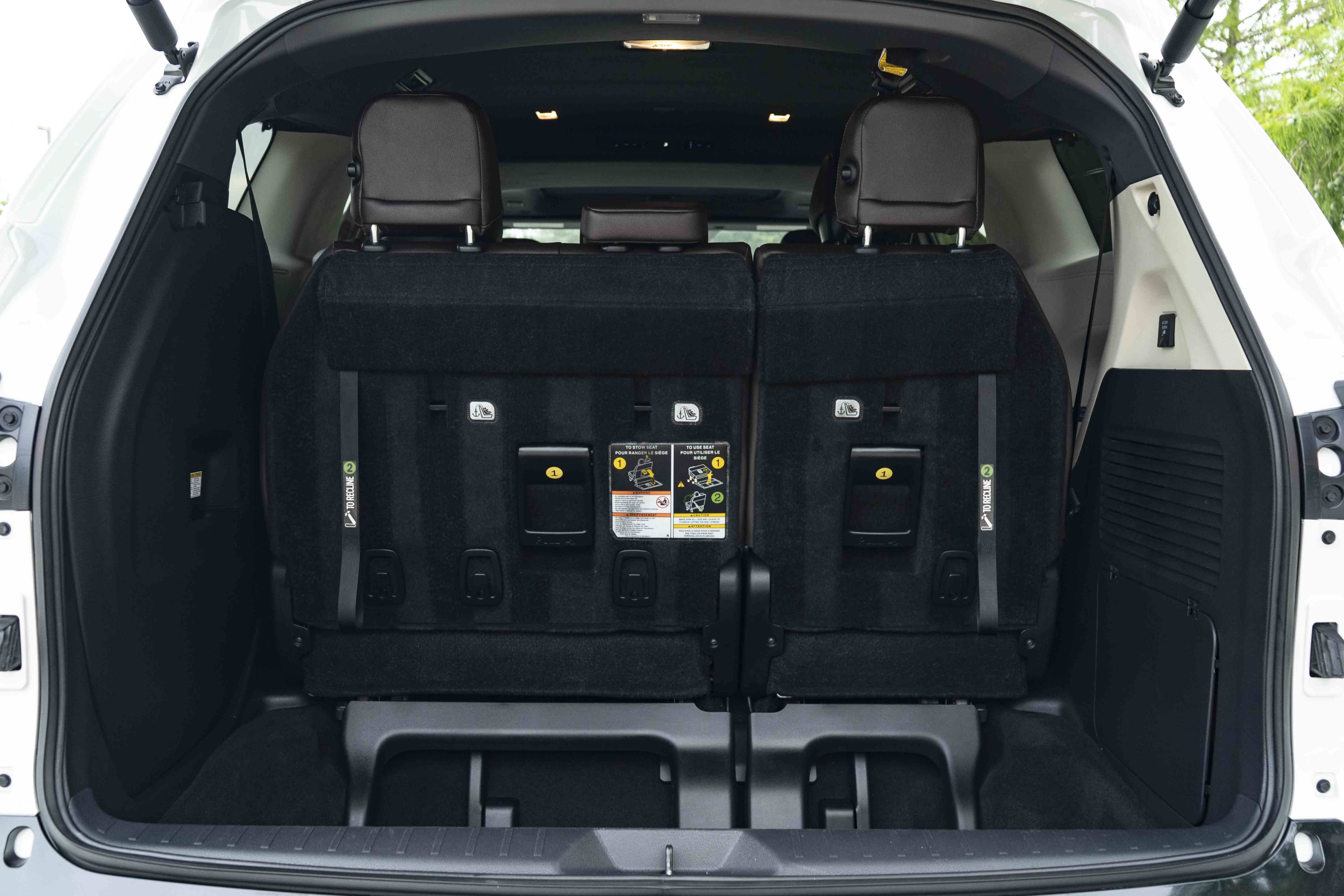 Used 2024 Toyota Sienna Platinum FWD image 47