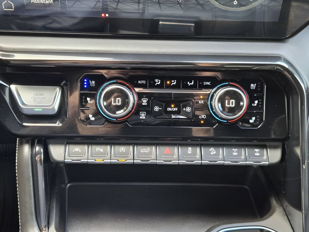 Used 2023 GMC Sierra 1500 AT4X w/ AT4X AEV Edition AWD/4WD image 17