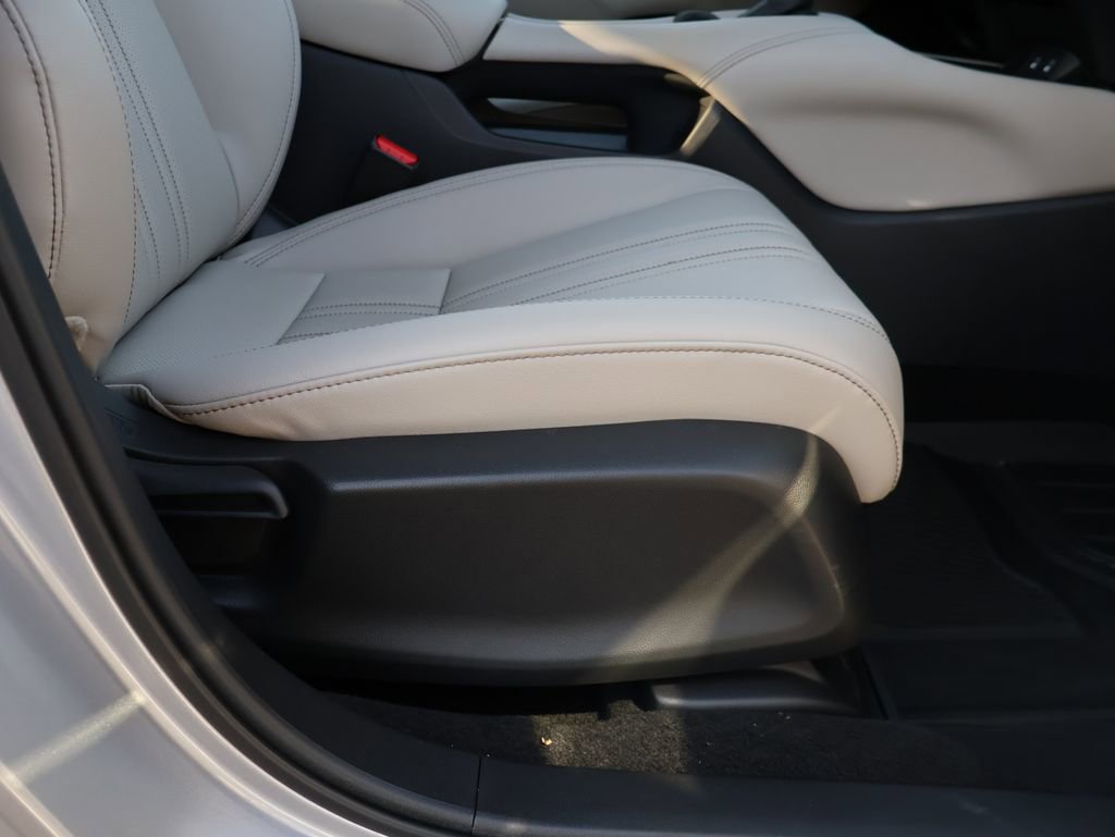 Certified 2026 Honda HR-V EX-L image 10