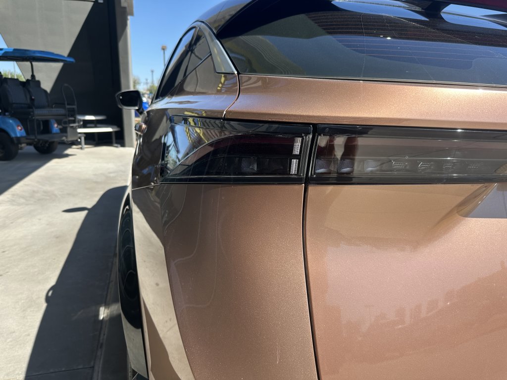 Used 2023 Nissan Ariya FWD image 13