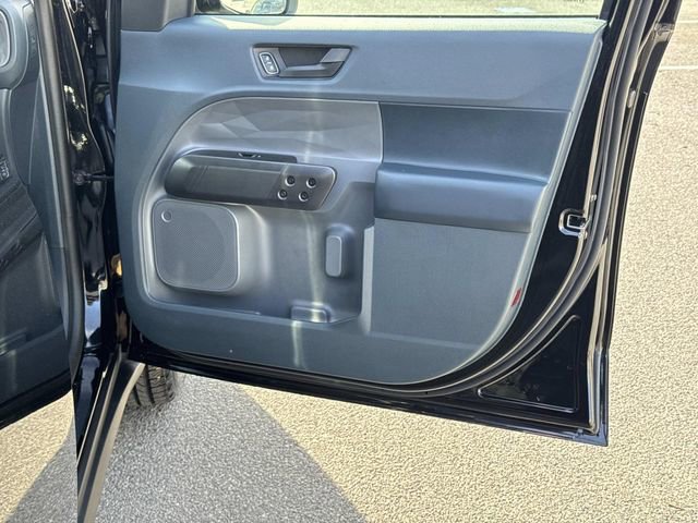 Used 2025 Ford Maverick XLT w/ XLT Luxury Package image 11