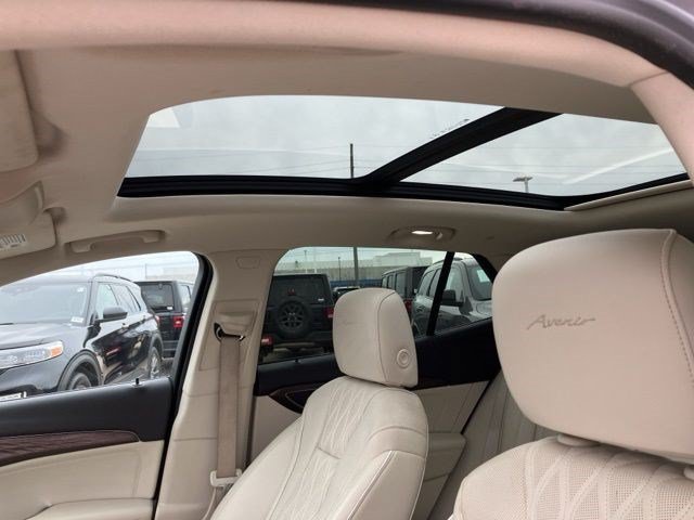 Used 2022 Buick Envision Avenir w/ Technology Package II AWD/4WD image 13
