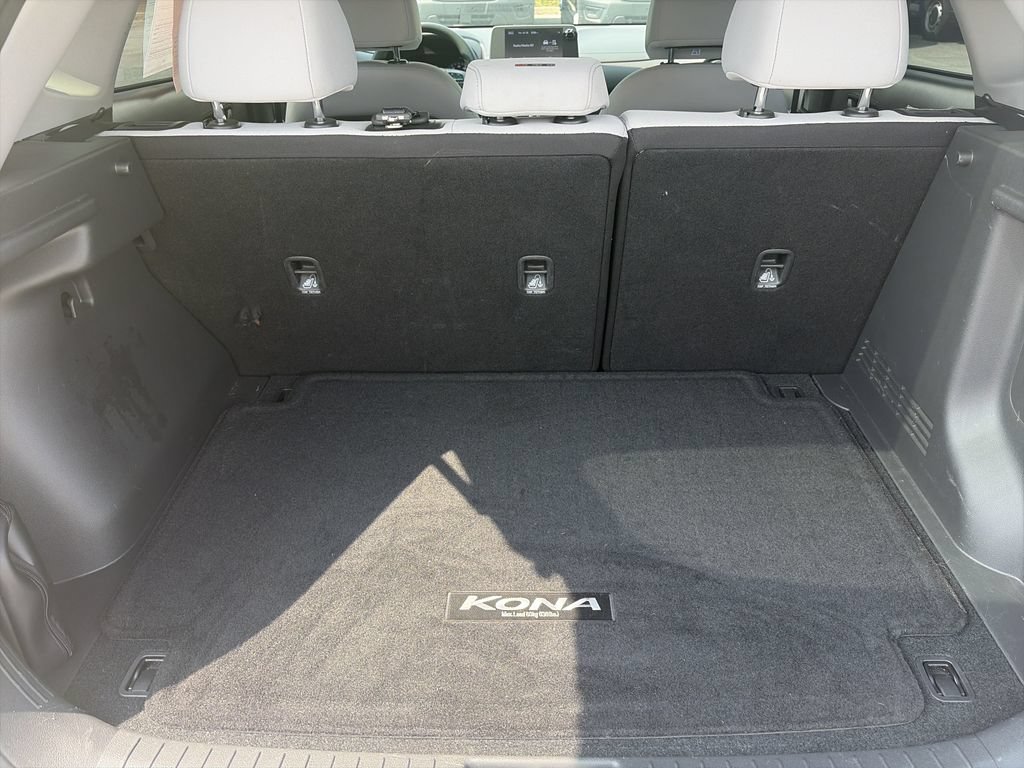 Used 2023 Hyundai Kona SEL FWD image 31