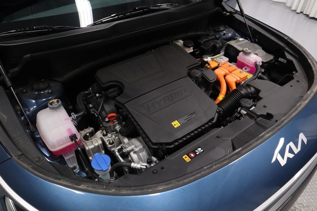 Used 2025 Kia Niro EX FWD image 15