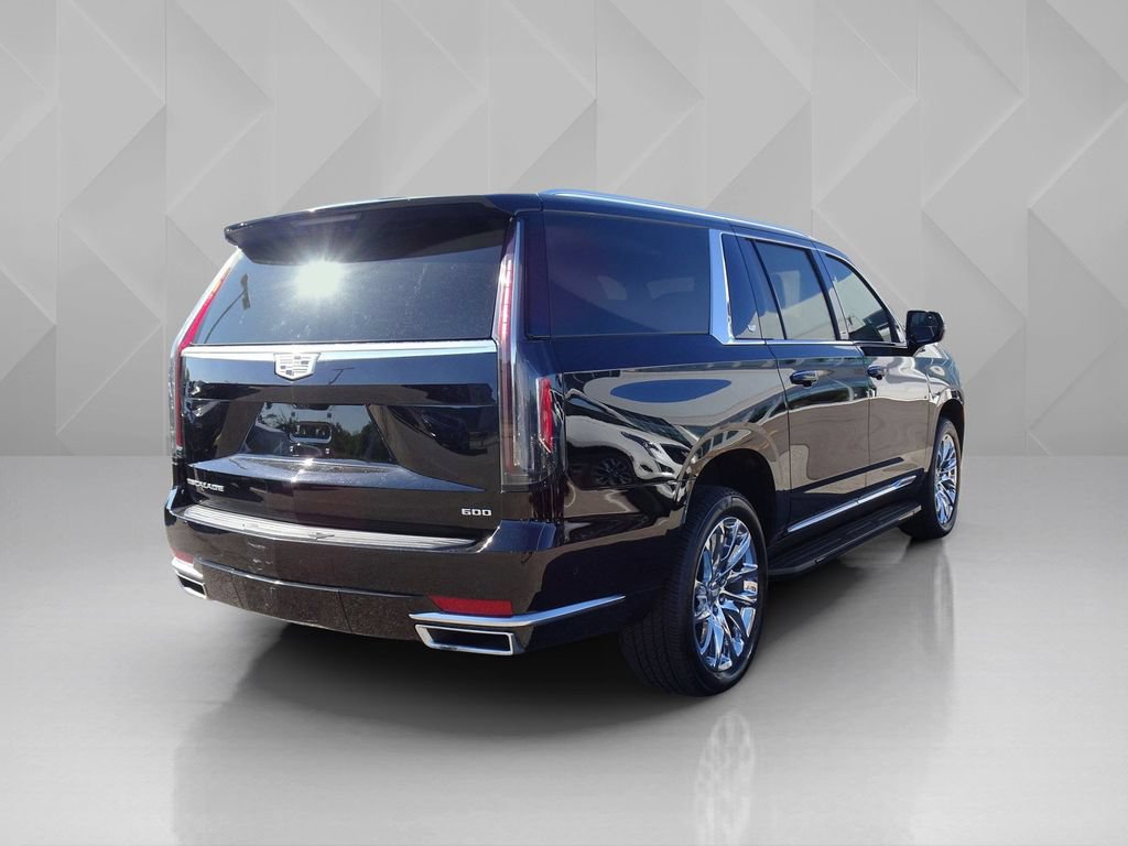 Used 2022 Cadillac Escalade ESV Premium Luxury w/ LPO, Radiant Package AWD/4WD image 5