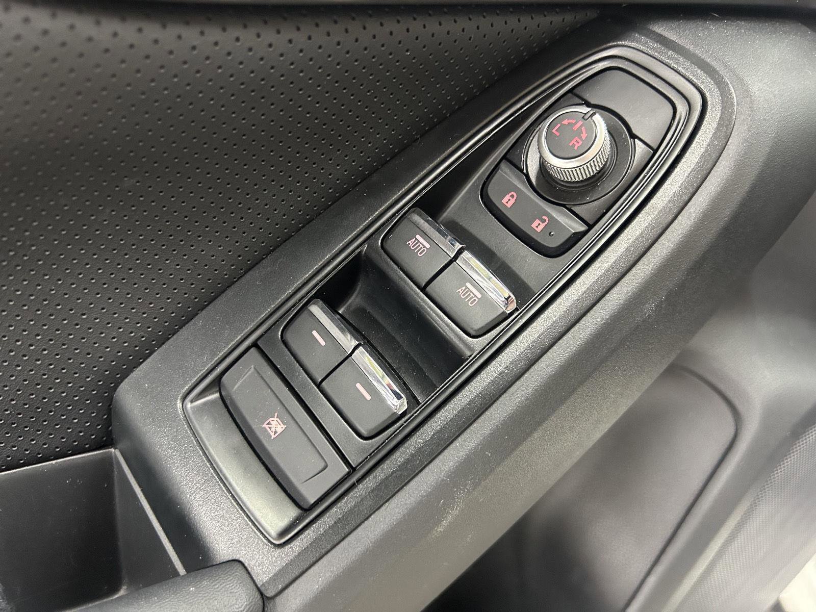 Used 2023 Subaru Crosstrek 2.5i Limited image 13