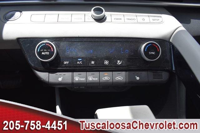 Used 2024 Hyundai Elantra Limited FWD image 37