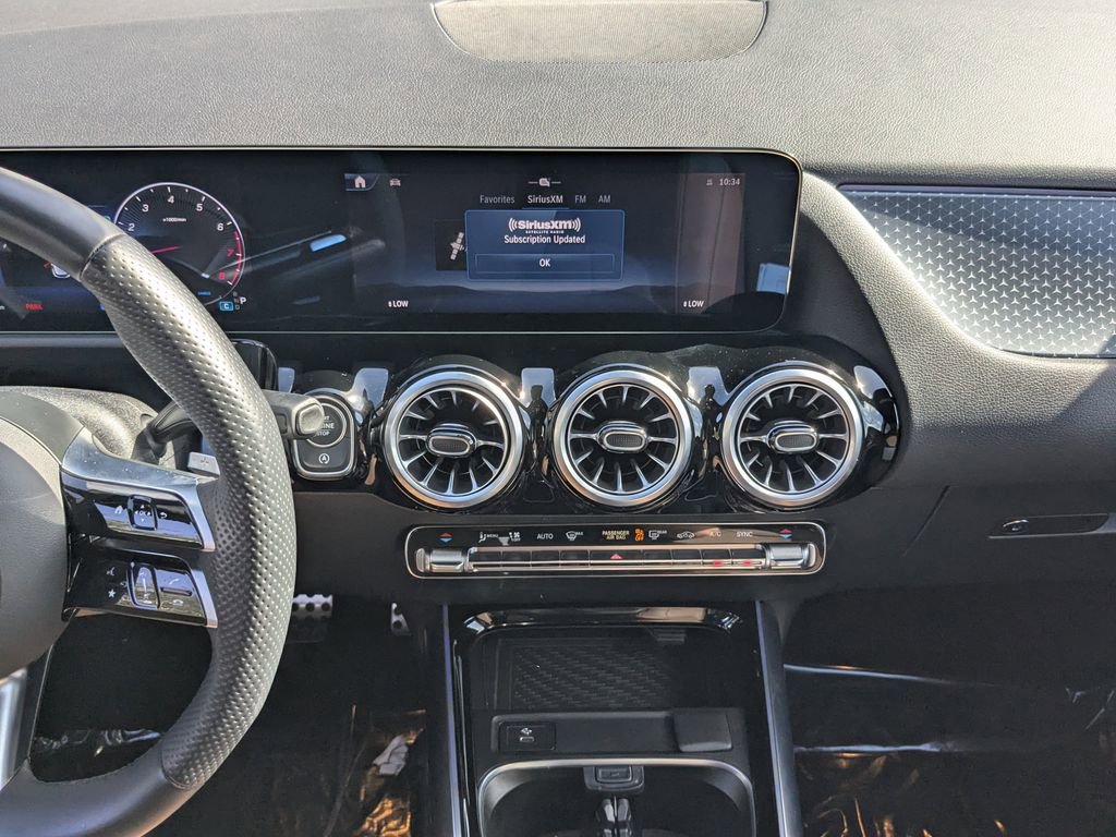 Used 2025 Mercedes-Benz GLA 250 image 5