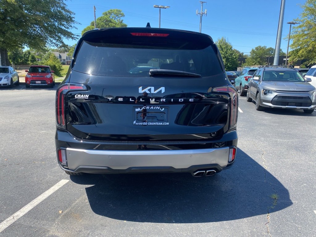 New 2025 Kia Telluride EX w/ EX Captain's Chair Package image 4