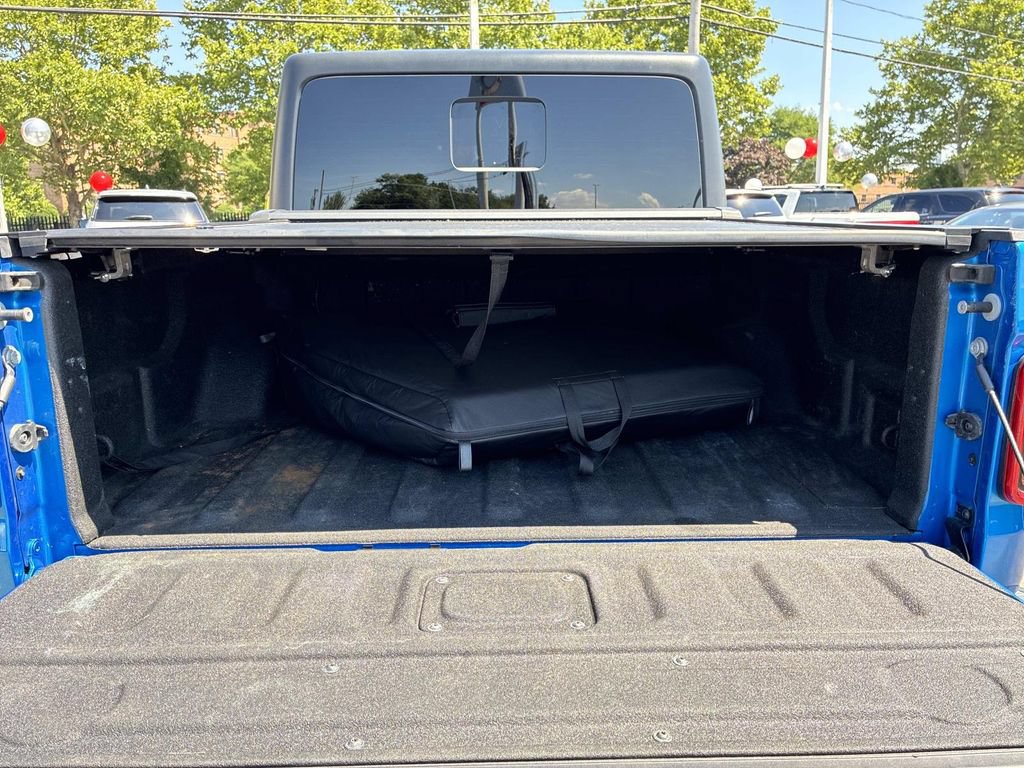 Used 2021 Jeep Gladiator Rubicon AWD/4WD image 12