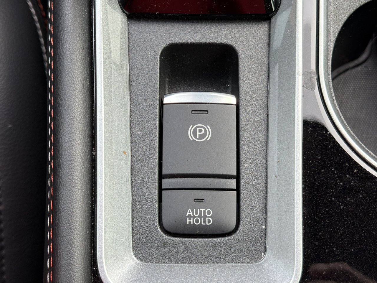 Certified 2024 Nissan Altima 2.0 SR FWD image 7