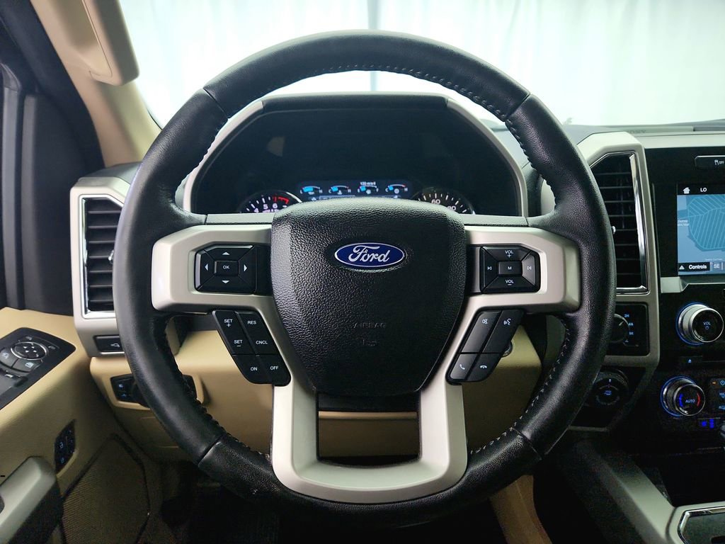 Used 2017 Ford F150 Lariat w/ Equipment Group 501A Mid image 14
