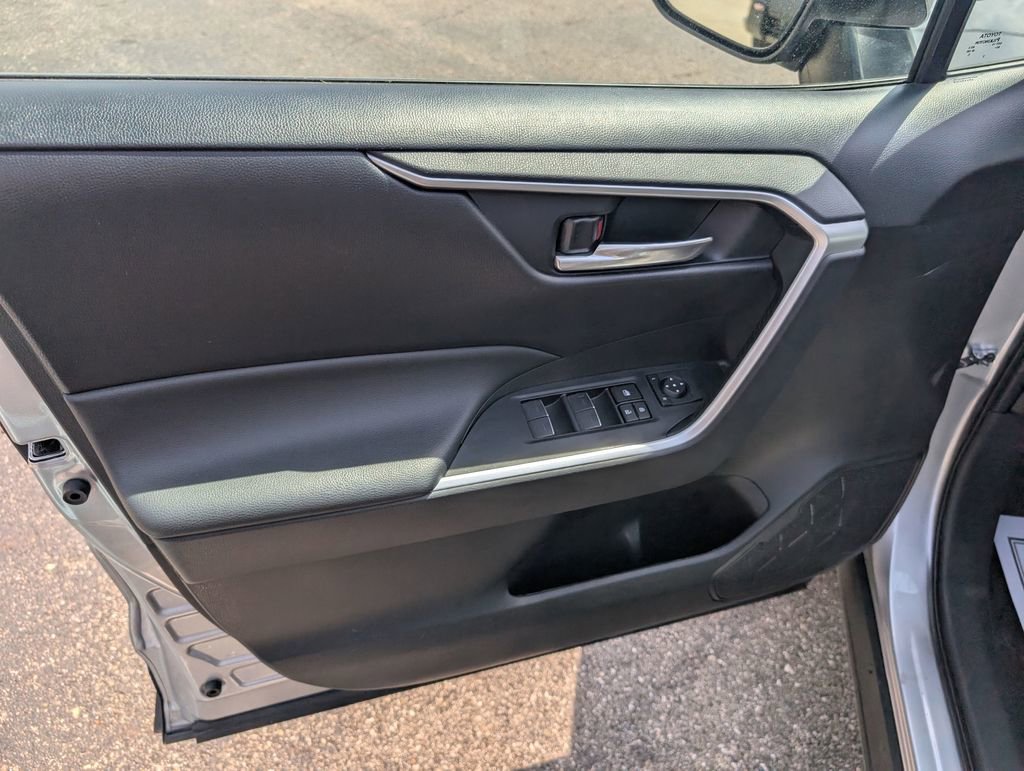 Used 2024 Toyota RAV4 XLE image 13