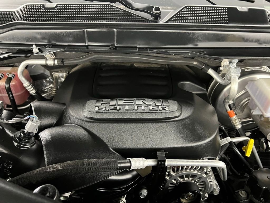 Used 2024 RAM 2500 Big Horn w/ Bed Utility Group image 32