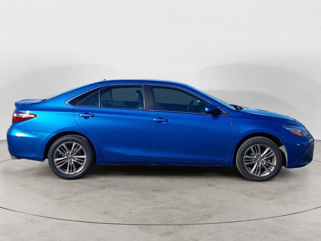 Used 2017 Toyota Camry SE FWD image 6