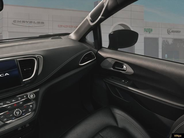 New 2027 Chrysler Pacifica Select AWD/4WD image 16
