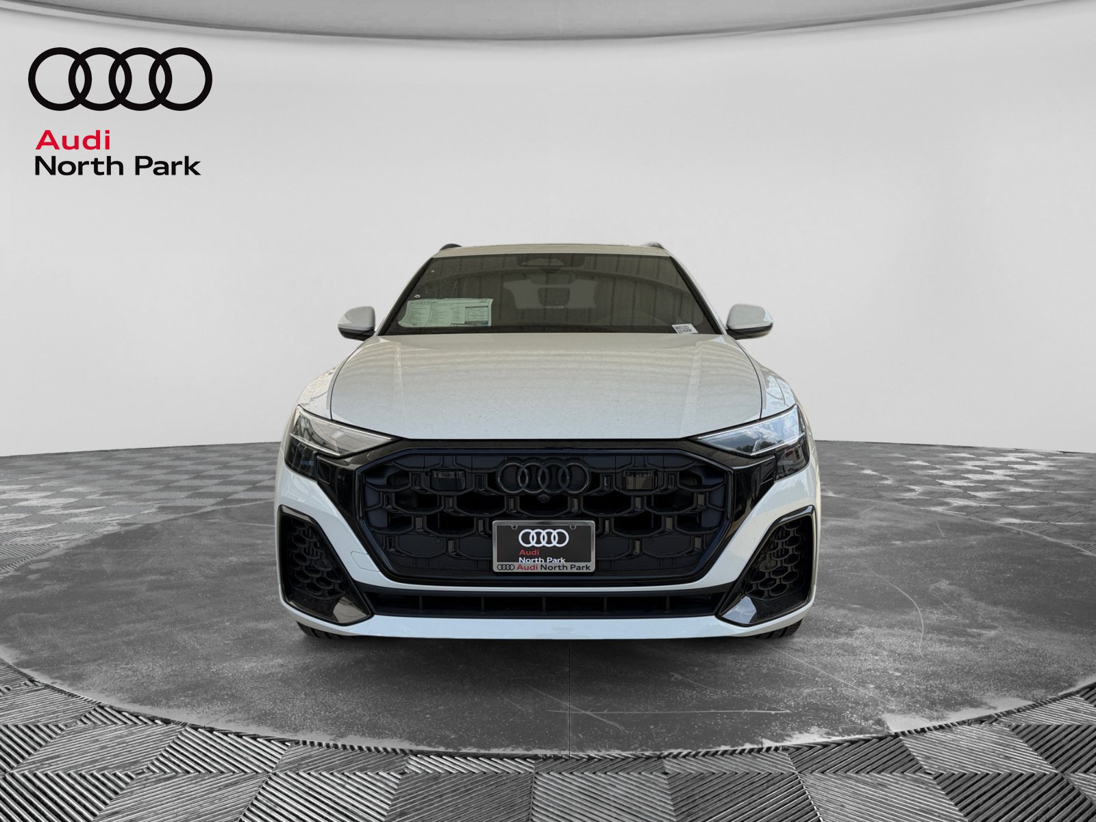 New 2027 Audi Q8 Prestige AWD/4WD image 8