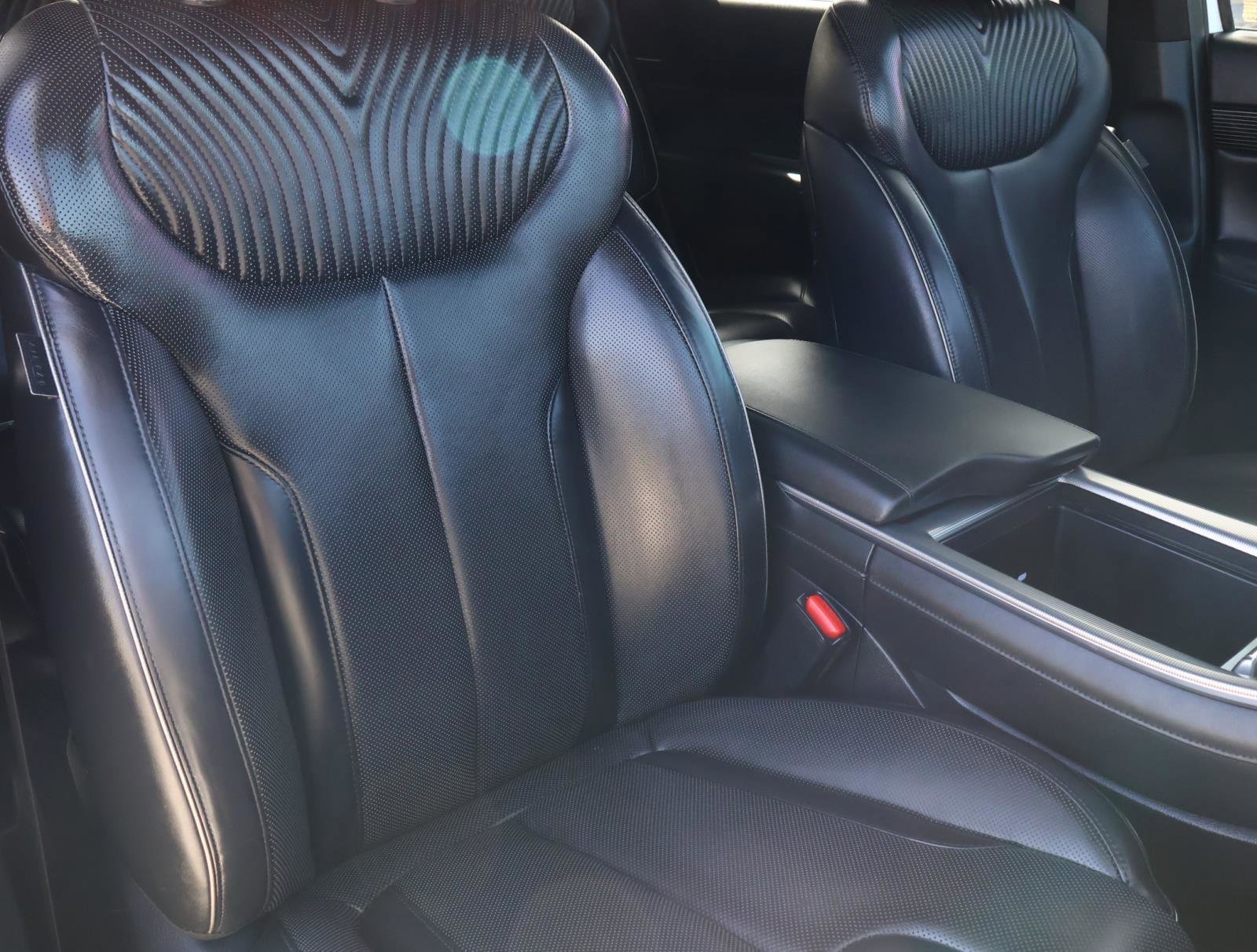 Used 2023 Hyundai Palisade Calligraphy image 17