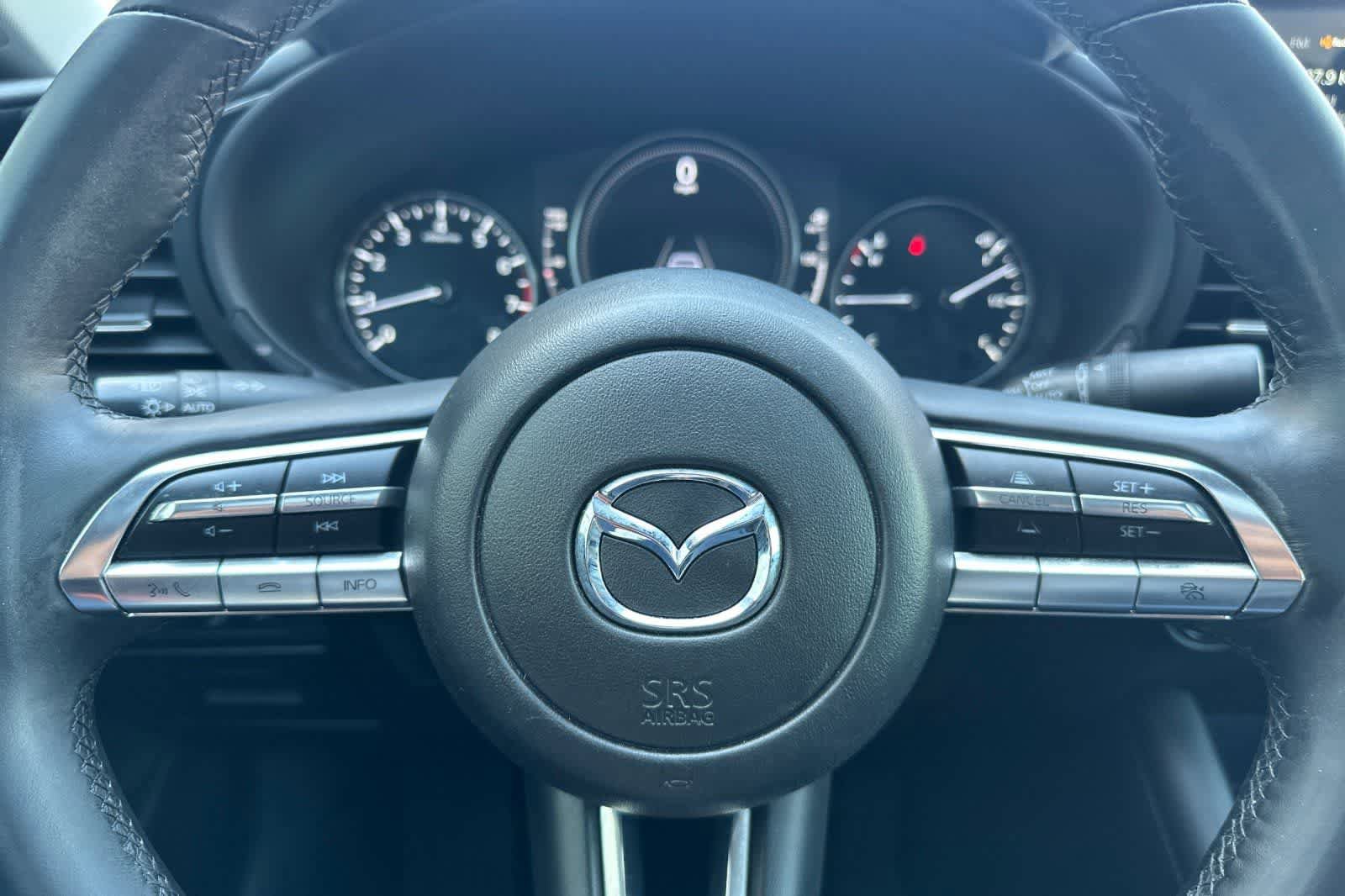 Used 2021 MAZDA MAZDA3 s image 23