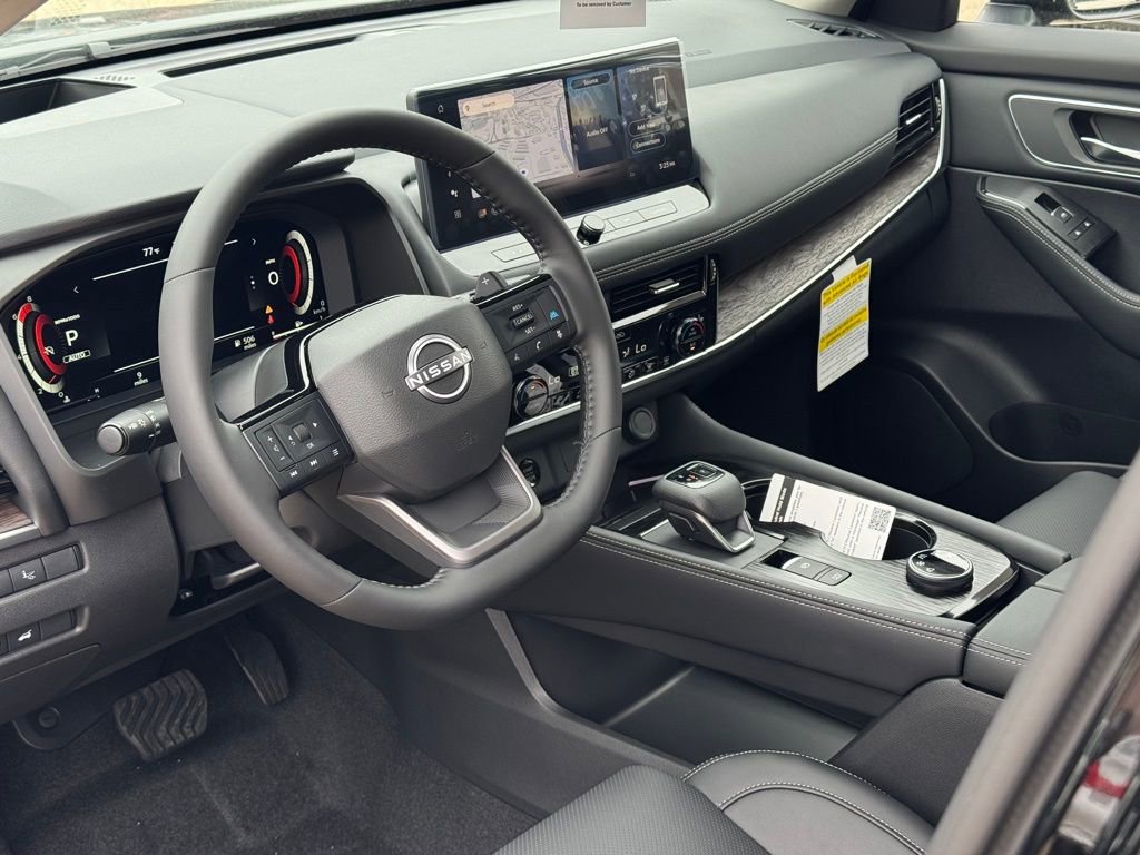 New 2026 Nissan Rogue Platinum w/ Platinum Premium Package image 7