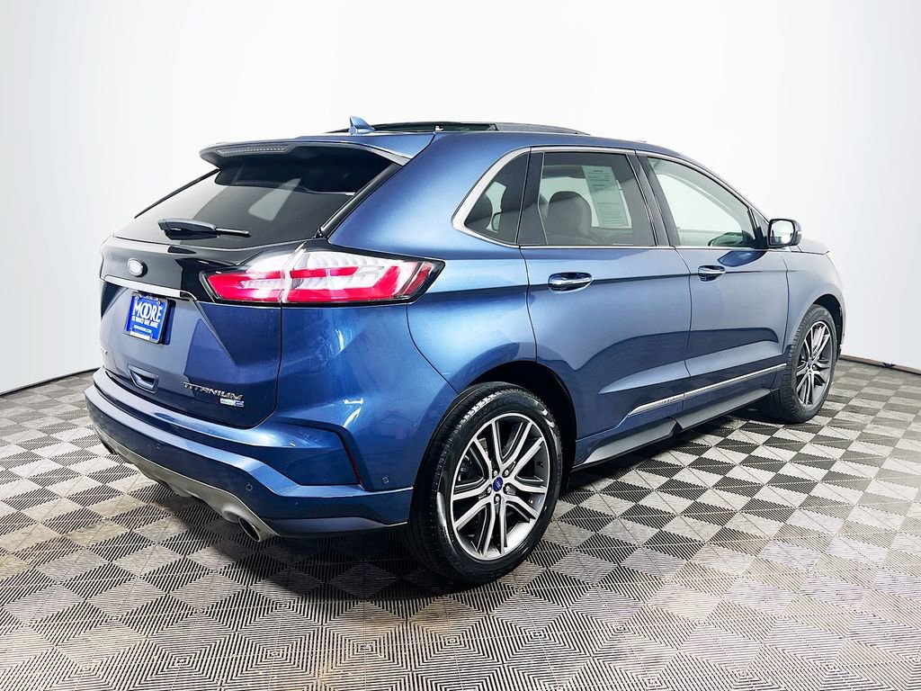 Used 2019 Ford Edge Titanium w/ Equipment Group 301A AWD/4WD image 7