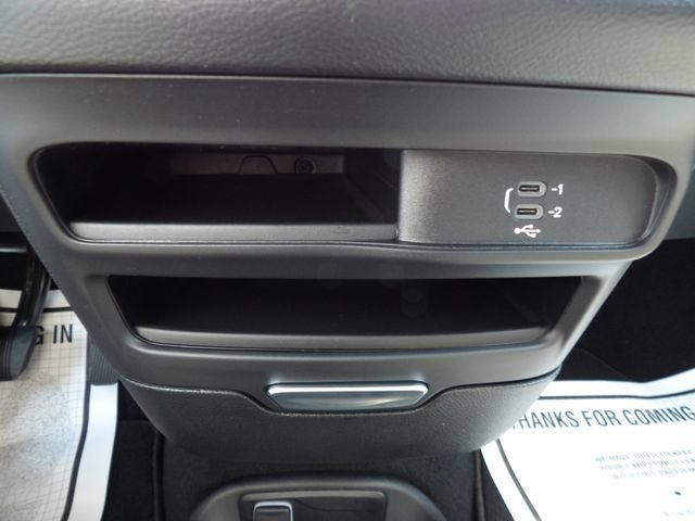 New 2027 Chrysler Pacifica Select FWD image 28