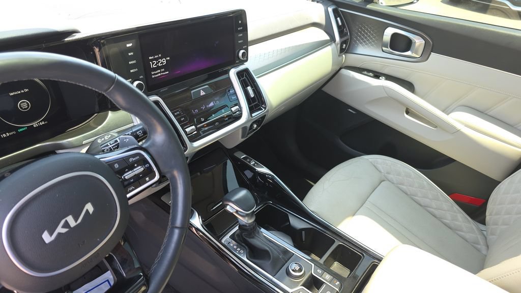 Used 2022 Kia Sorento SX FWD image 20