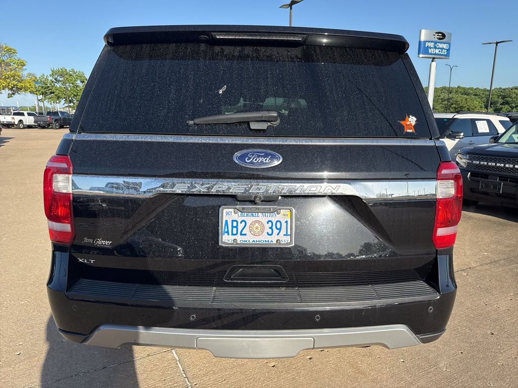 Used 2019 Ford Expedition XLT w/ Equipment Group 202A AWD/4WD image 5