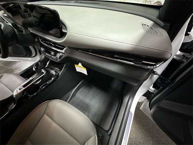 New 2025 Buick Envista Avenir image 59