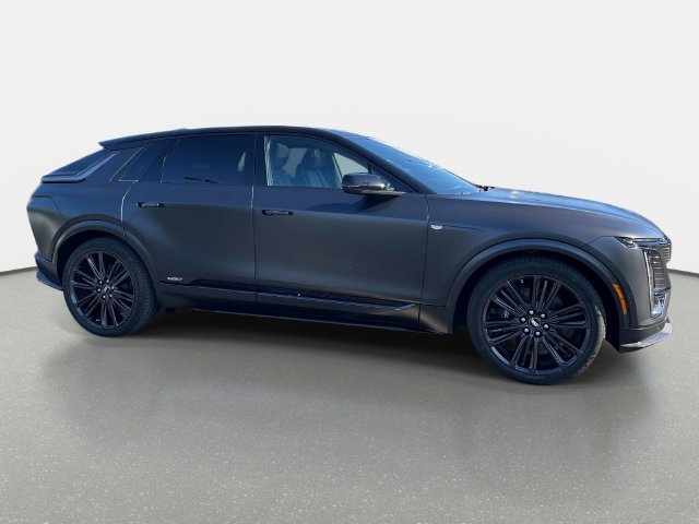 New 2027 Cadillac Lyriq V Premium w/ Exterior Carbon Fiber Package AWD/4WD image 8