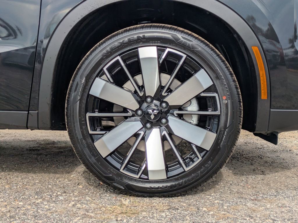 New 2026 Mitsubishi Outlander SE FWD image 10
