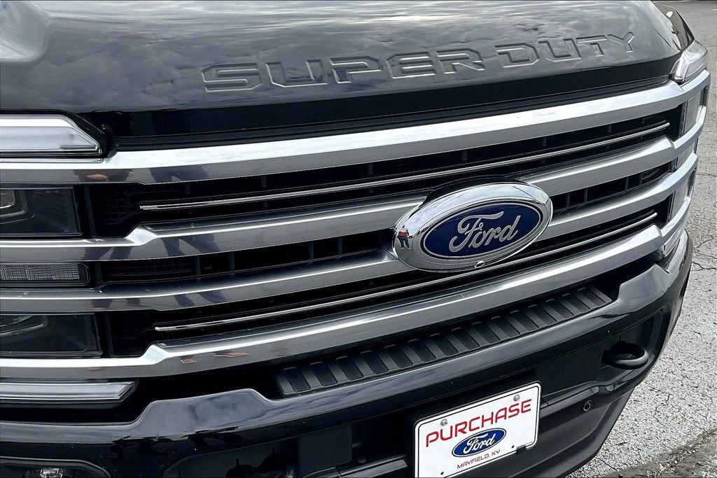 Used 2025 Ford F250 Platinum AWD/4WD image 34