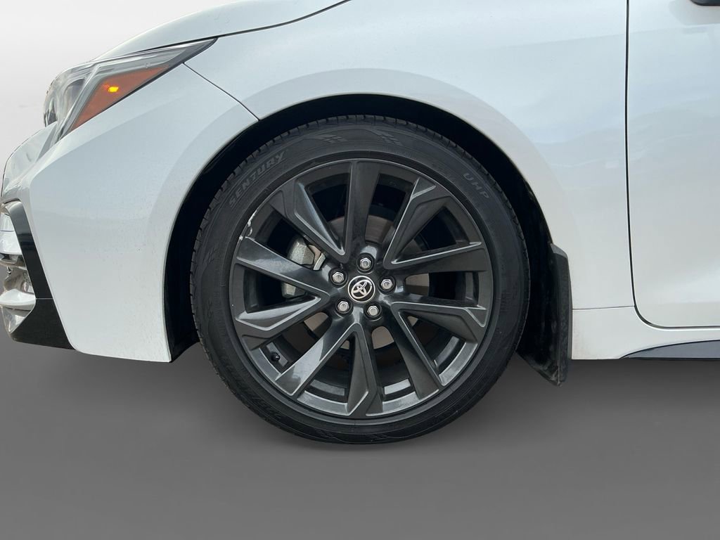 Used 2023 Toyota Corolla SE w/ SE Premium Package FWD image 15