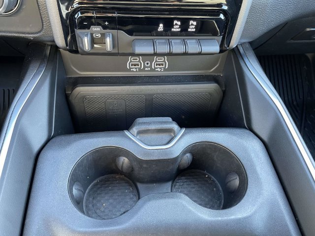 Used 2025 RAM 1500 Big Horn RWD image 23