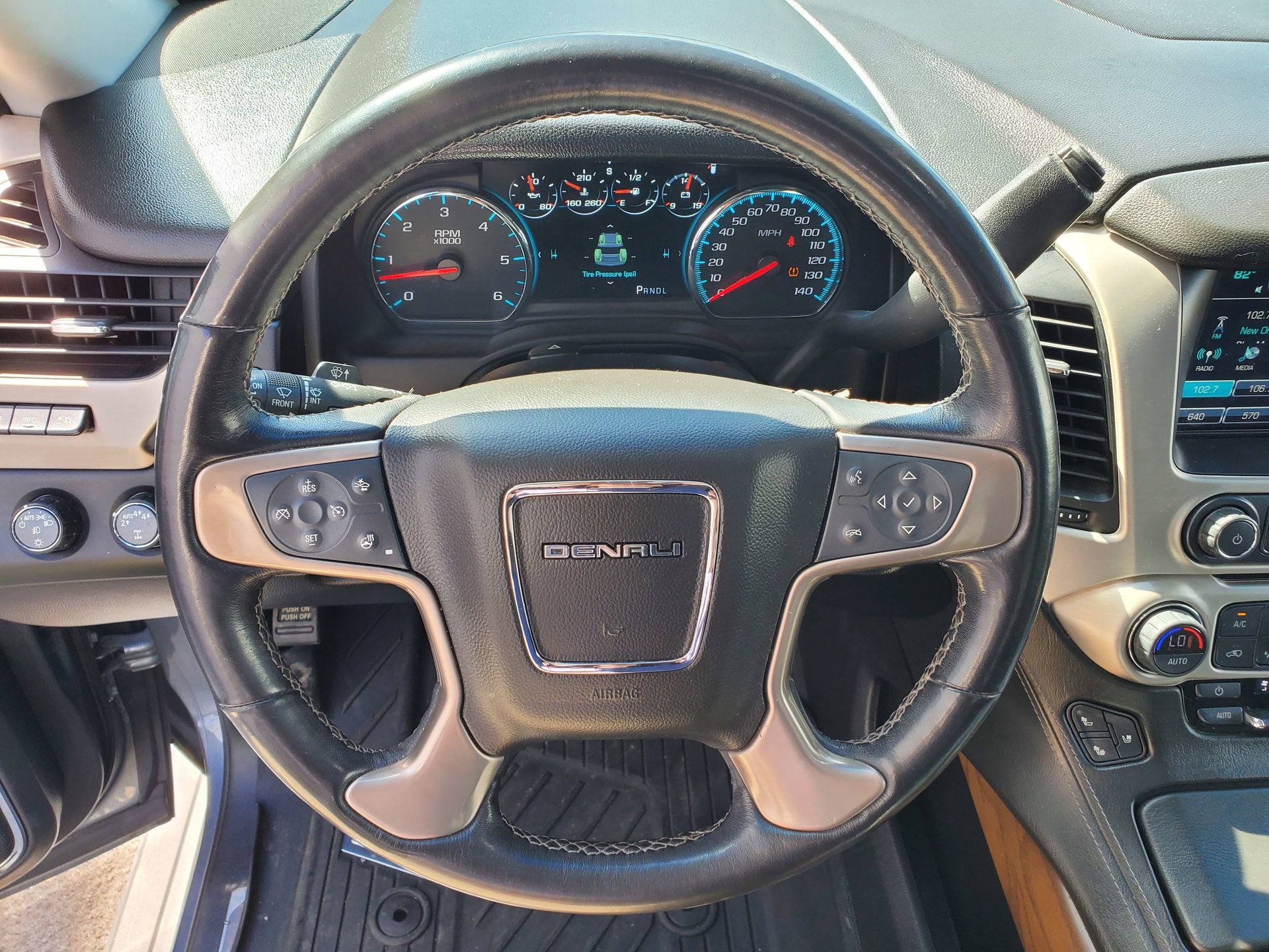 Used 2019 GMC Yukon Denali w/ Denali Ultimate Package image 24