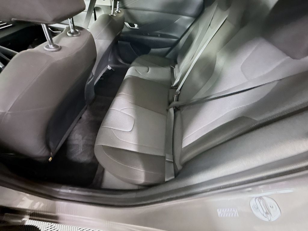 Certified 2023 Hyundai Elantra SE FWD image 26