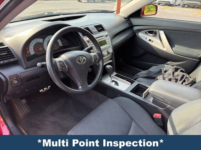 Used 2011 Toyota Camry SE w/ SE Extra-Value Pkg #1 FWD image 4