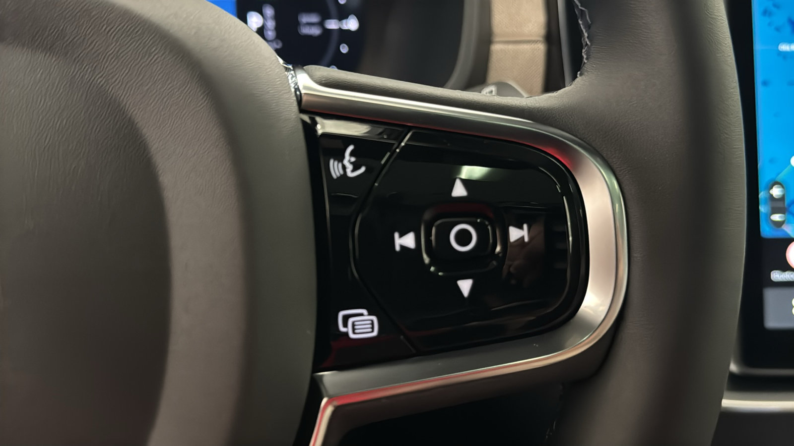 New 2027 Volvo XC90 T8 Ultra AWD/4WD image 14