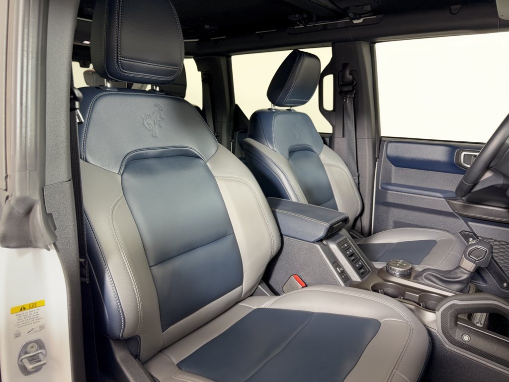 Used 2024 Ford Bronco Outer Banks AWD/4WD image 30