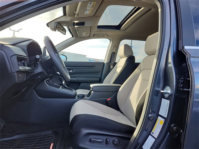 Used 2025 Honda CR-V EX image 13