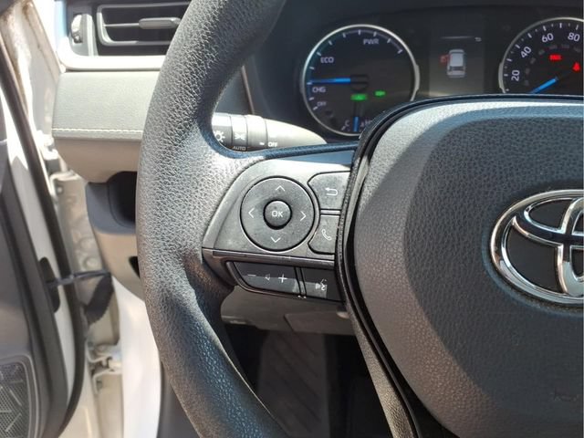 Used 2021 Toyota RAV4 XLE AWD/4WD image 16