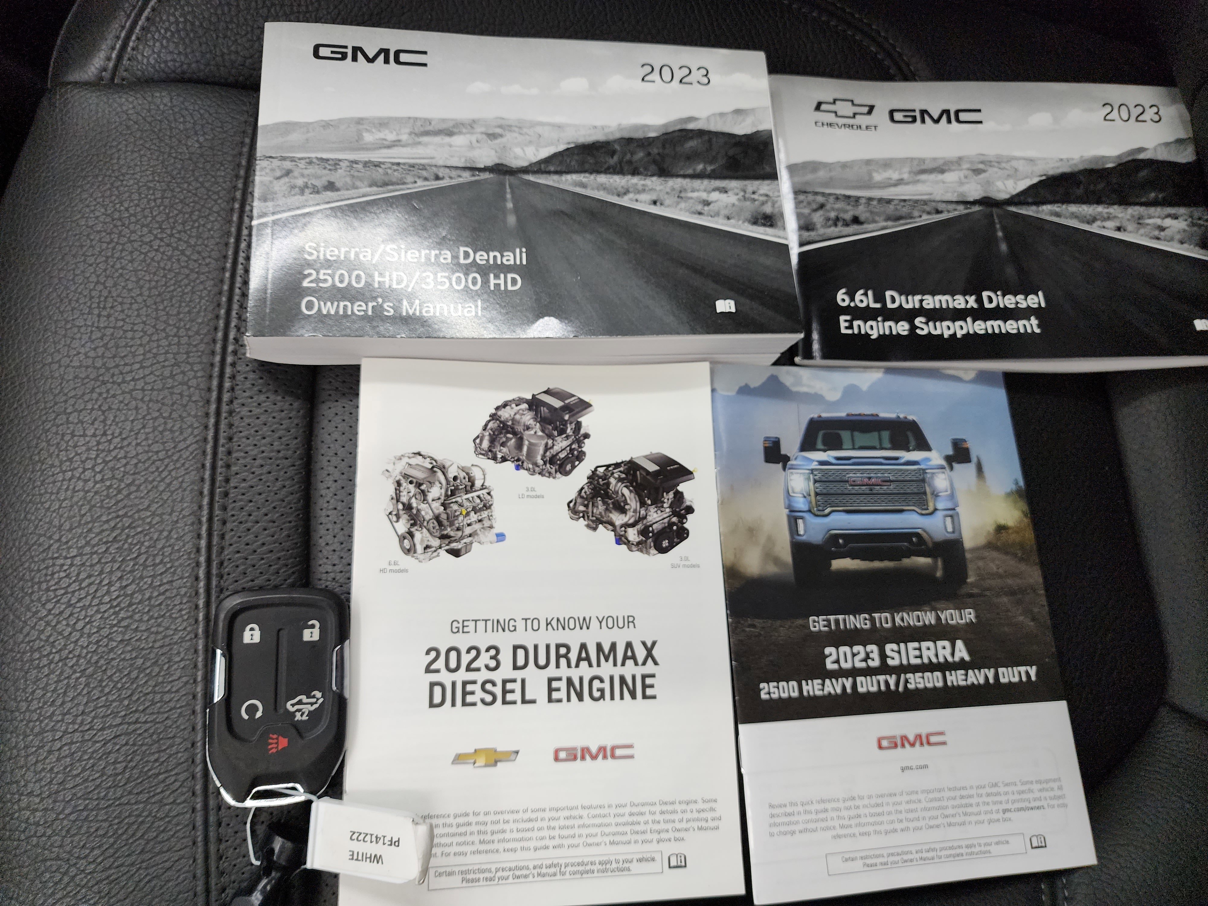 Used 2023 GMC Sierra 3500 Denali w/ Denali Ultimate Package image 60