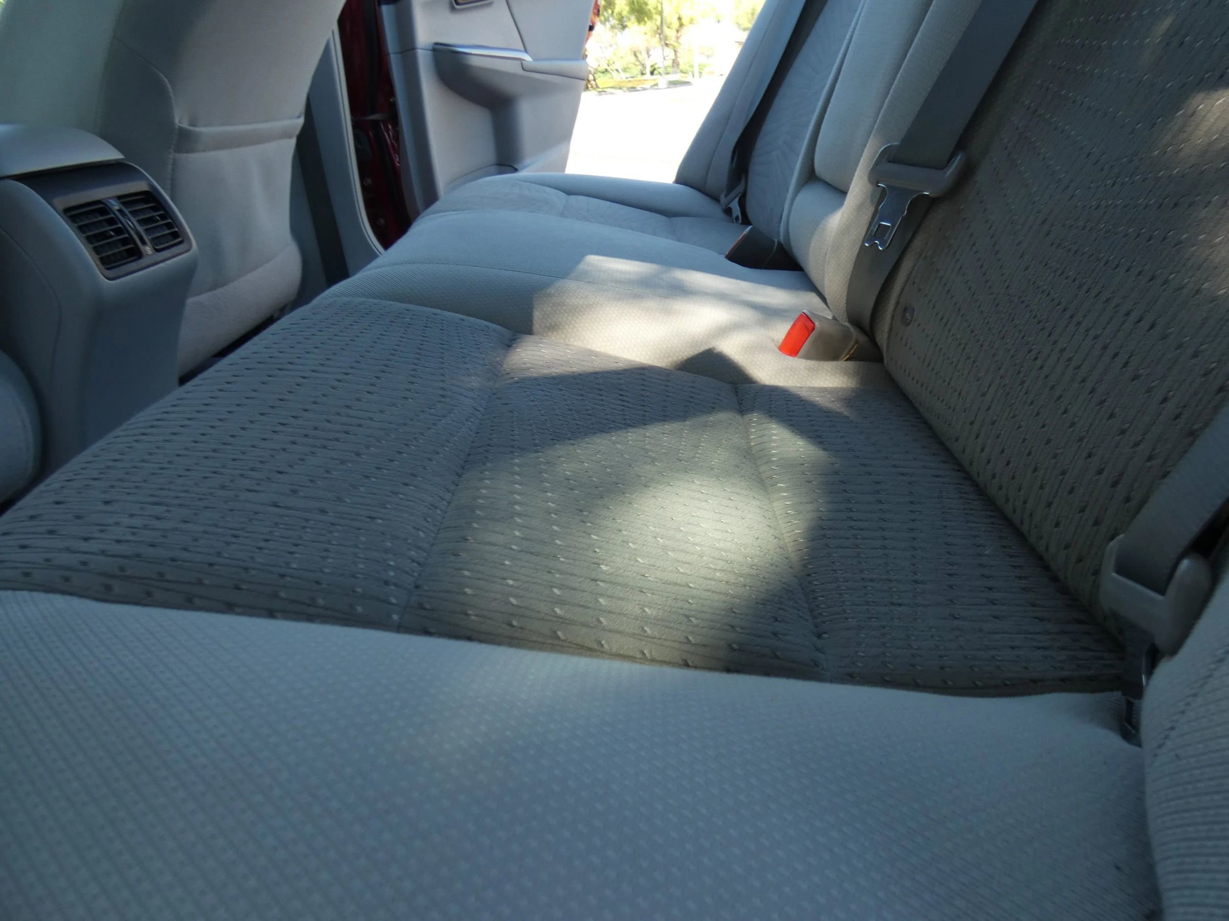 Used 2013 Toyota Camry XLE w/ Convenience Pkg image 47