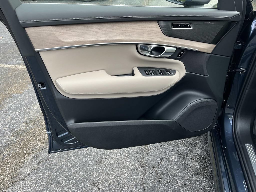 Certified 2026 Volvo XC90 B6 Plus AWD/4WD image 20